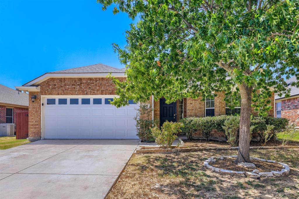 4407 Willow Wood Road Property Photo 1