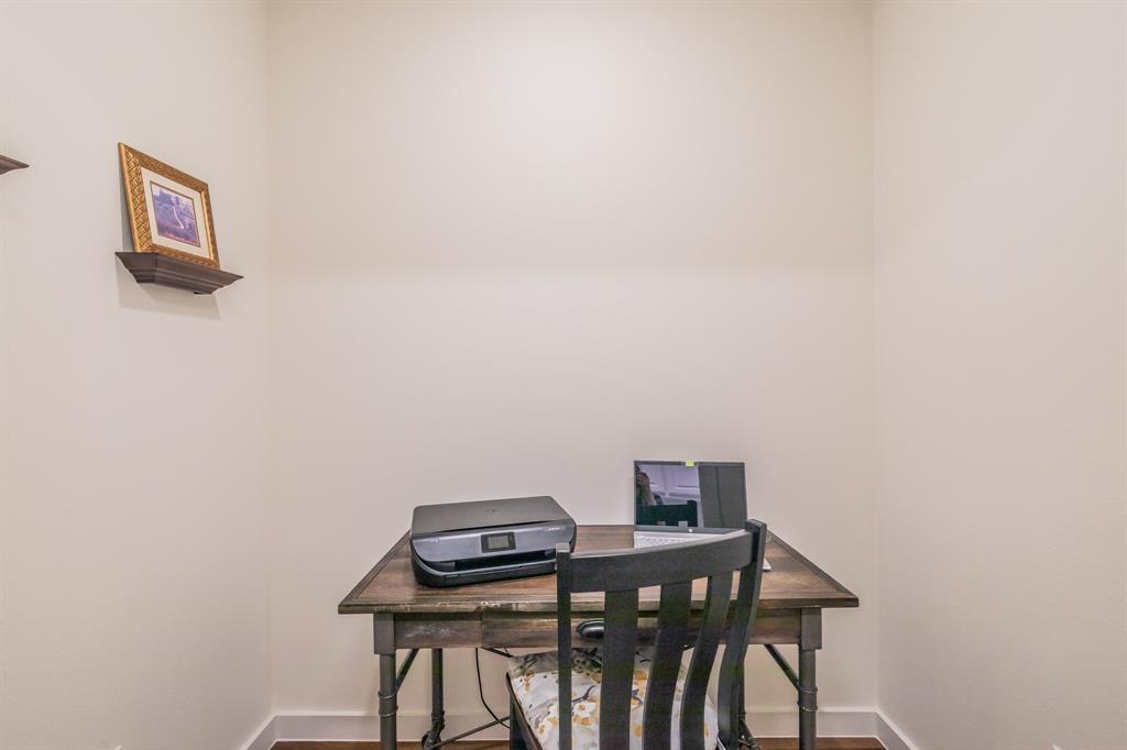 1634 Dewberry Lane Property Photo 17