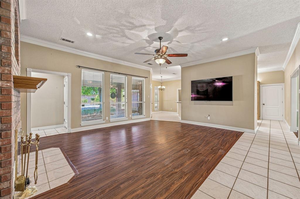 308 Tanglewood Trail Property Photo 7