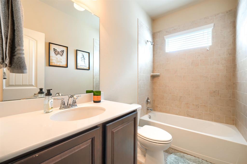 2406 Lucerne Drive Property Photo 34
