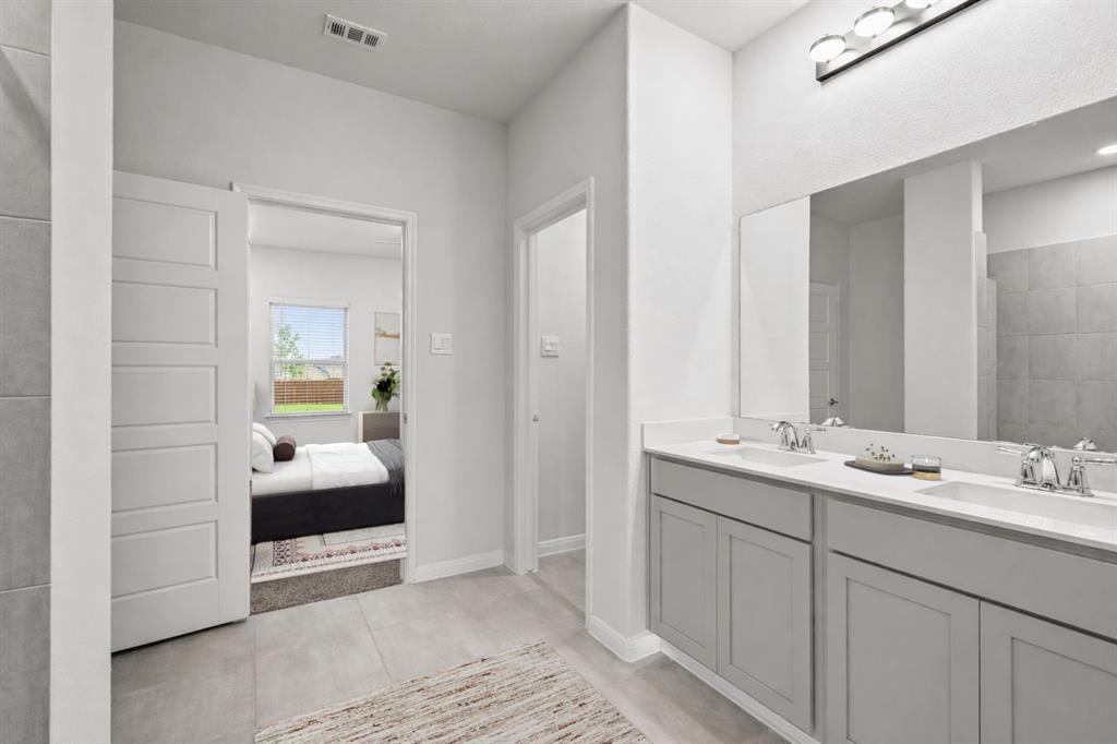 13408 Sueca Drive Property Photo 15