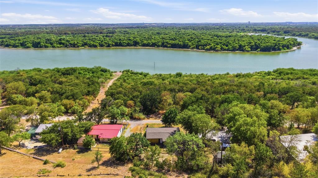 9112 Caddo Trail Property Photo 1