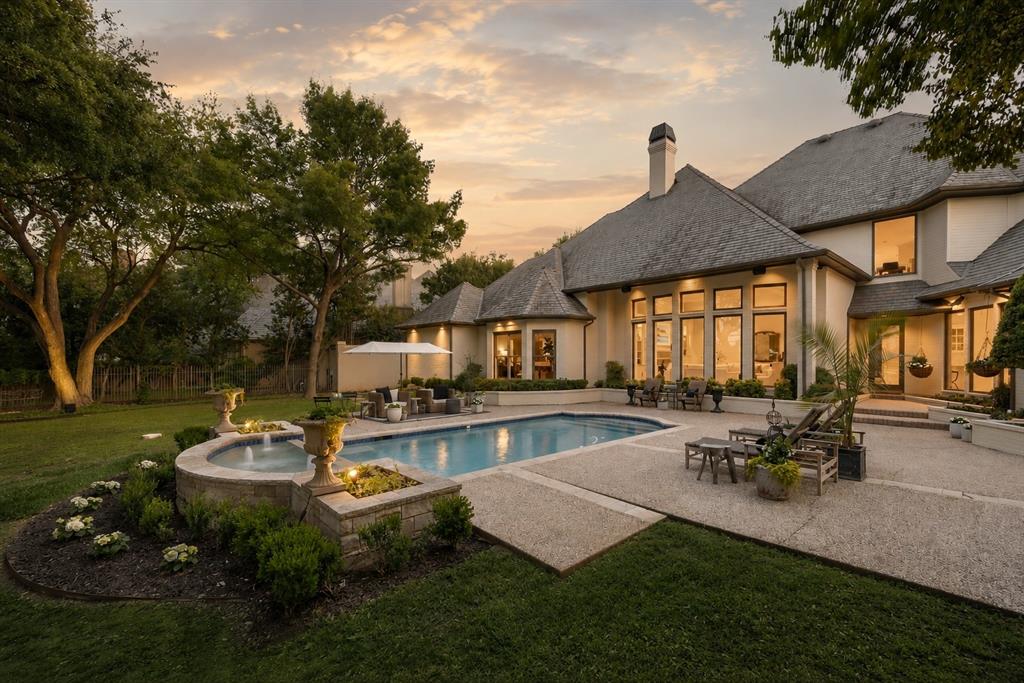 2 Manzano Circle Property Photo 1