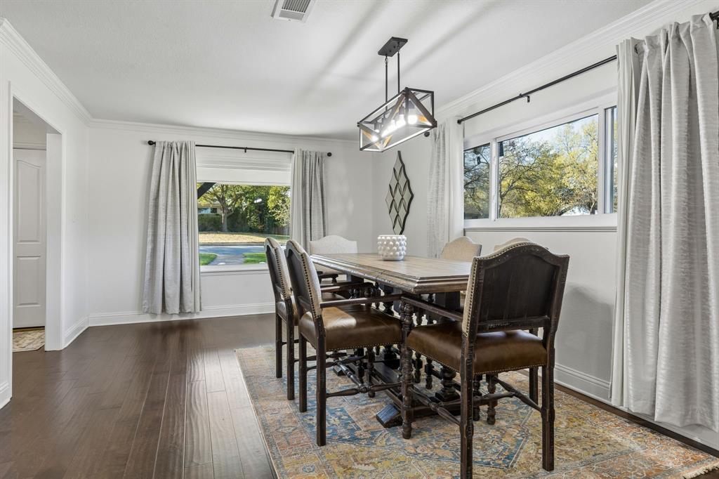 1828 Ems Road Property Photo 10