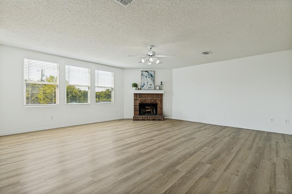 3468 Post Oak Drive Property Photo 4