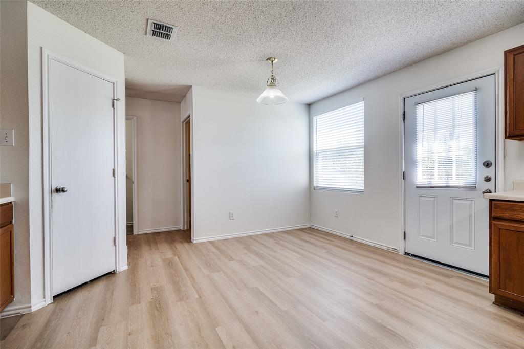 3468 Post Oak Drive Property Photo 9
