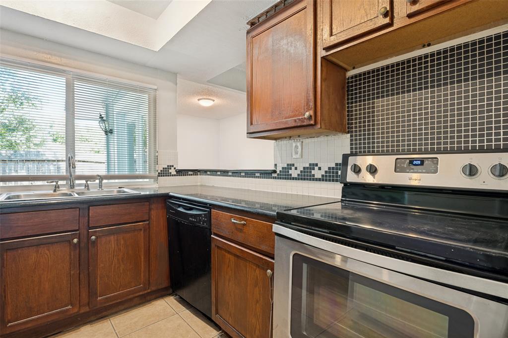 203 Trinidad Drive Property Photo 10