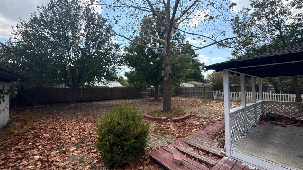 7 Amity Lane Property Photo 19