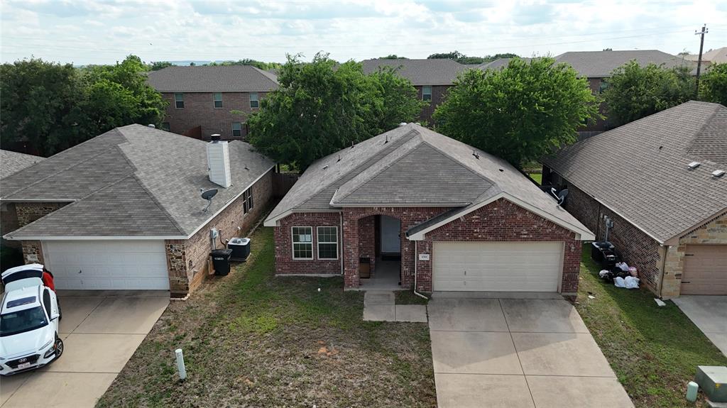 4204 Sapphire Lane Property Photo 7