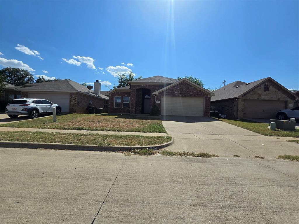 4204 Sapphire Lane Property Photo 8