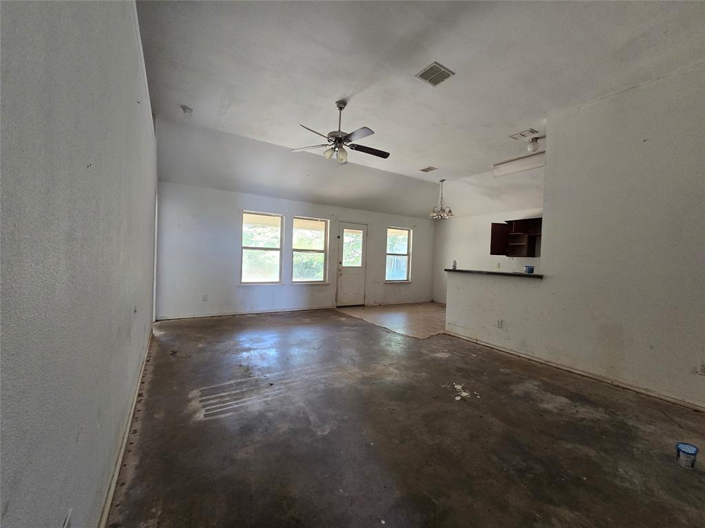4204 Sapphire Lane Property Photo 12