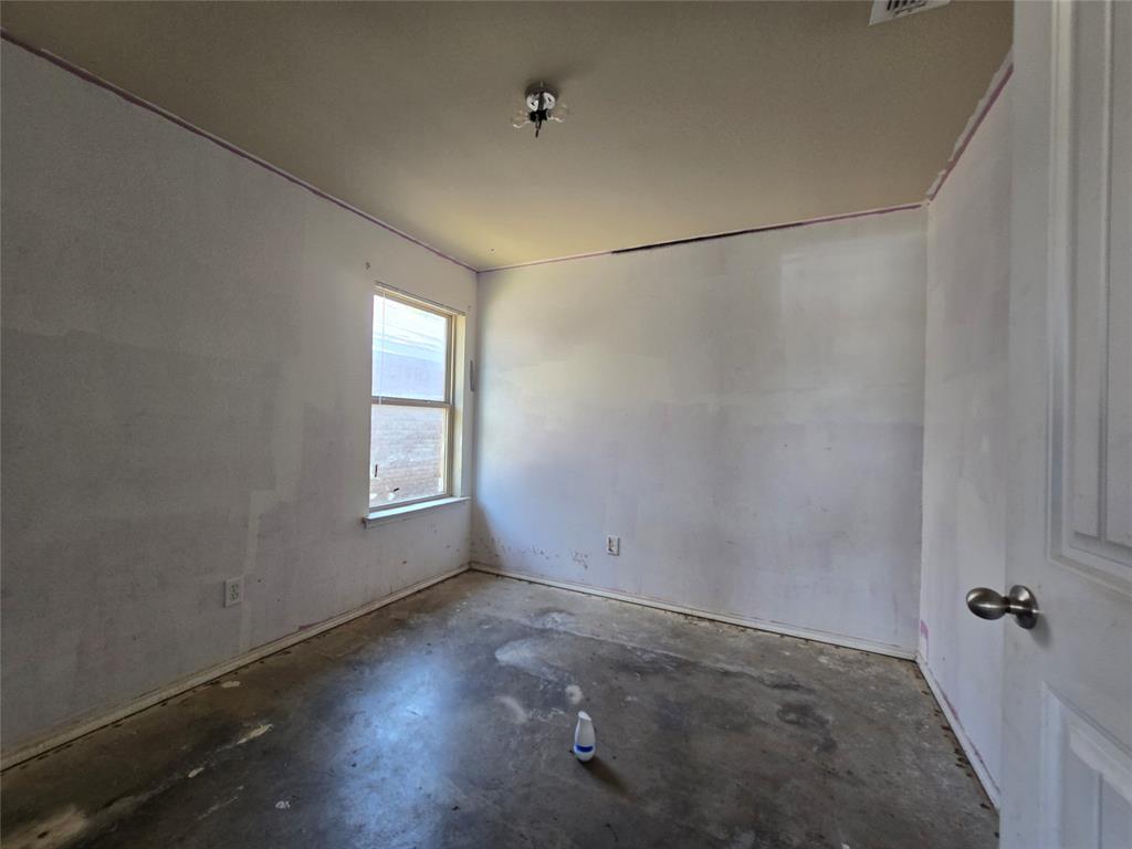 4204 Sapphire Lane Property Photo 14