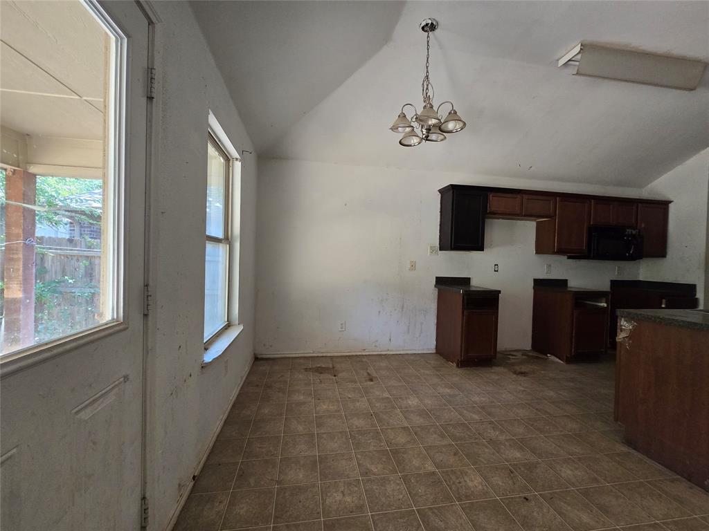 4204 Sapphire Lane Property Photo 17
