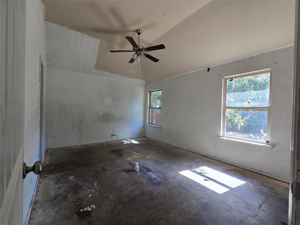 4204 Sapphire Lane Property Photo 19