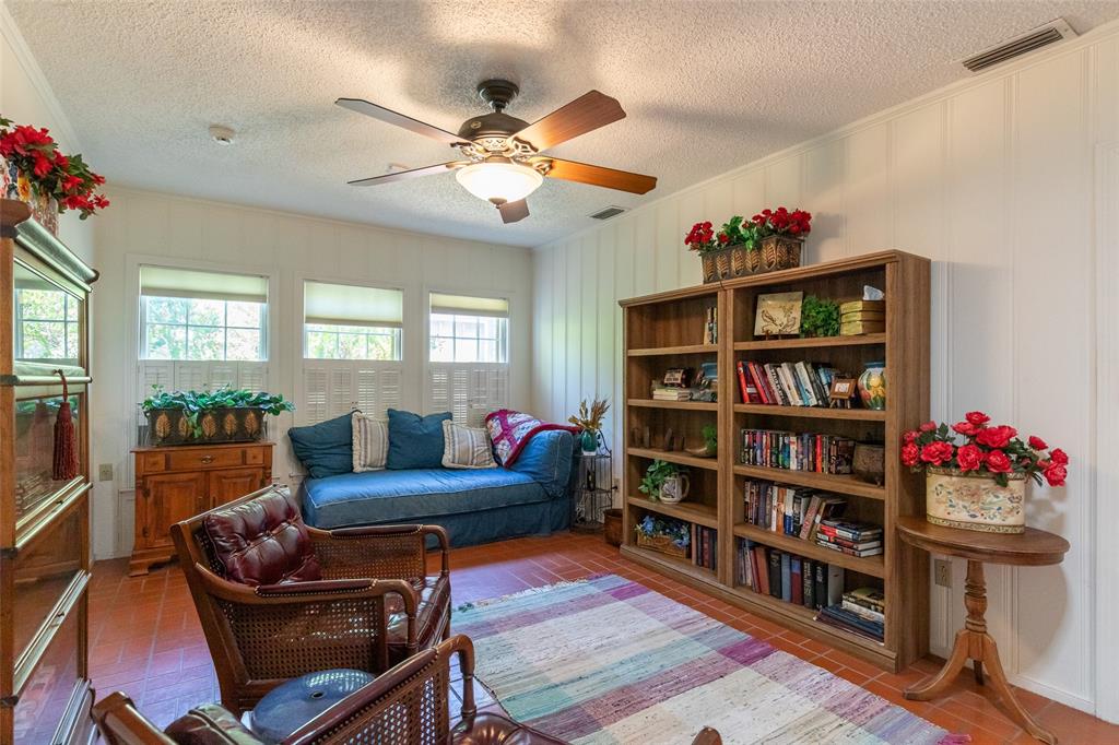 1334 Santos Street Property Photo 26