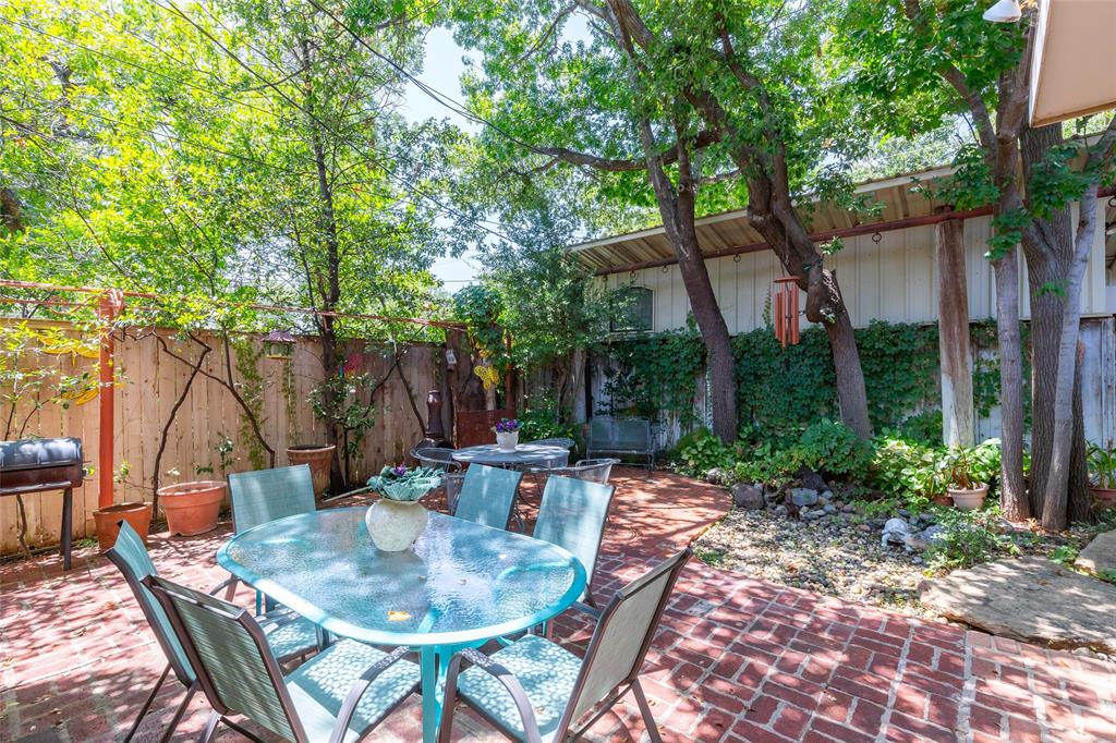 1334 Santos Street Property Photo 33