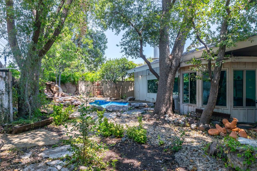 1334 Santos Street Property Photo 35