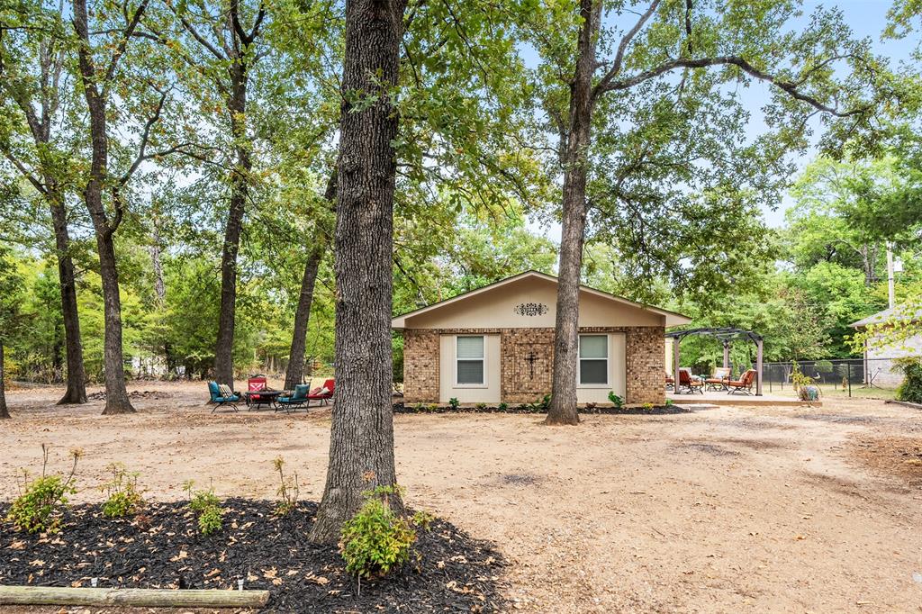 116 E Beachwood Loop Property Photo 1