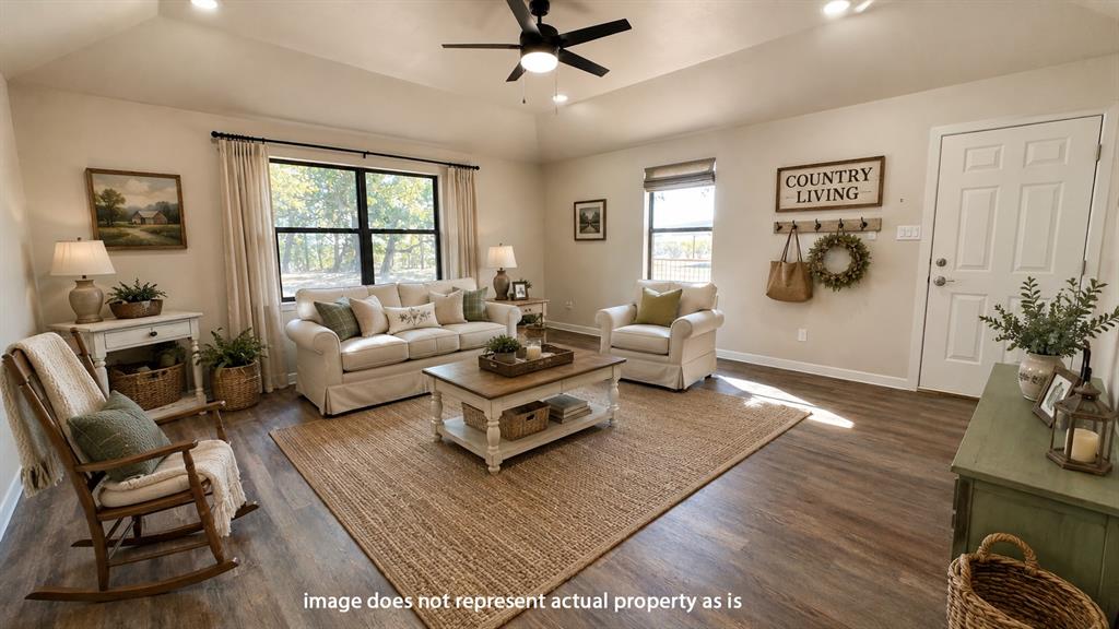 2417 Highway 569 Property Photo 6