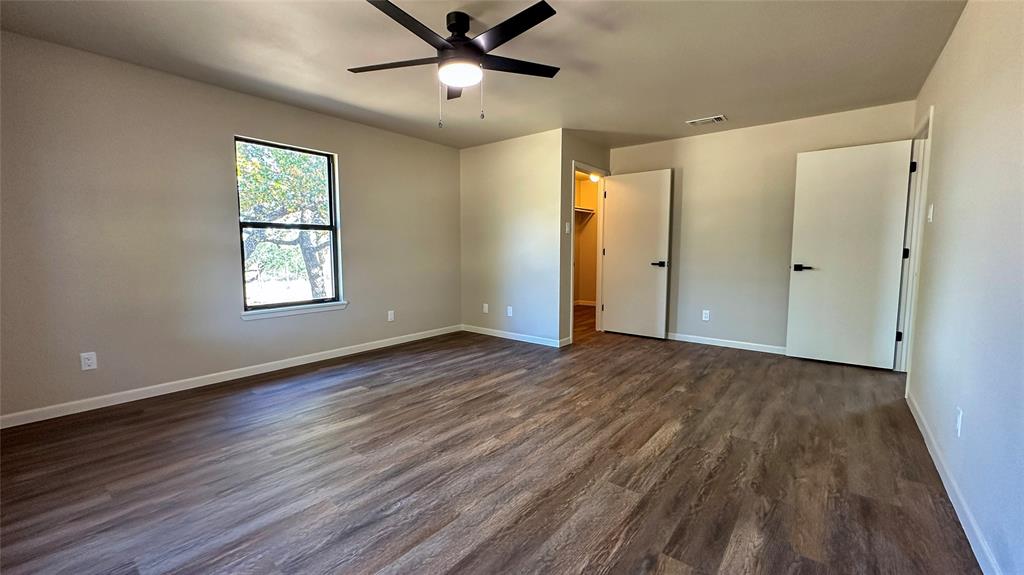 2417 Highway 569 Property Photo 10