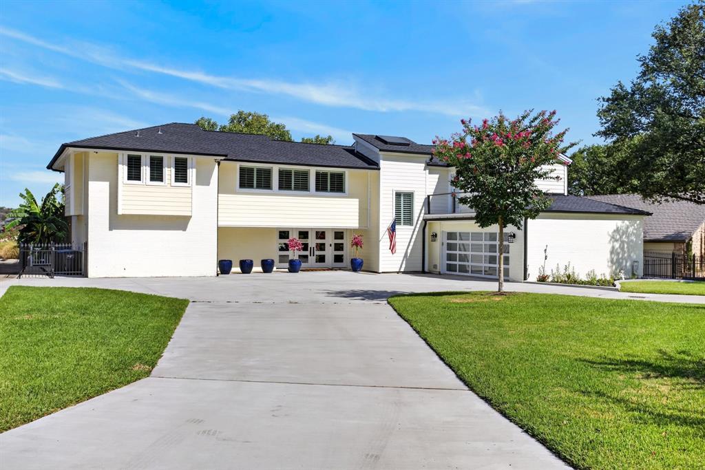 8921 Random Road Property Photo 4