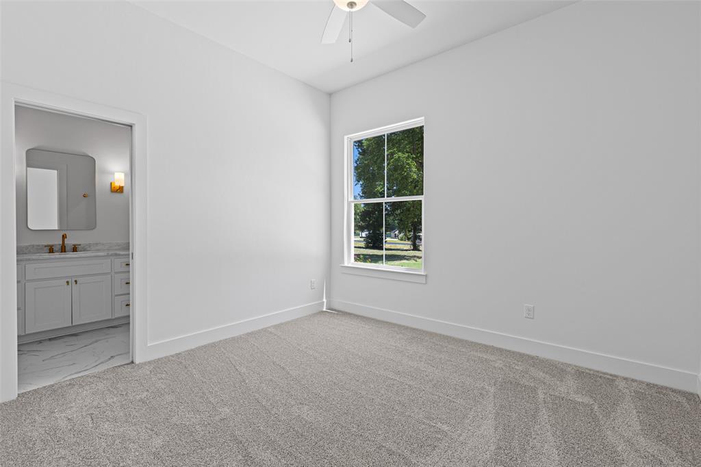 260 S Granite Lane Property Photo 25