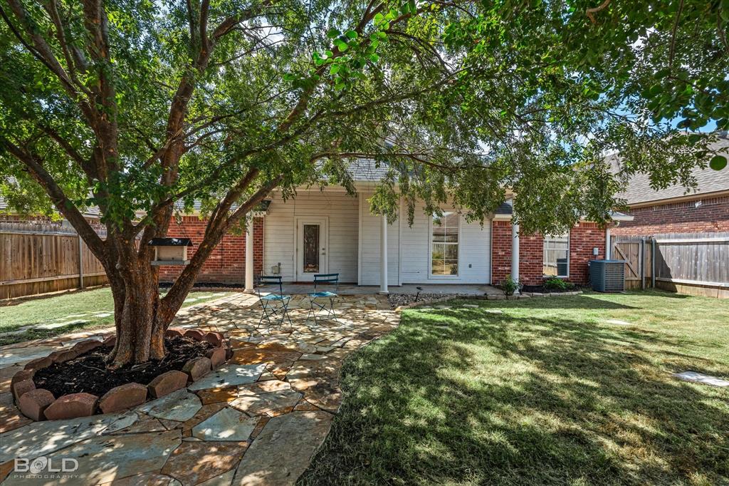 504 Brunswick Gardens Property Photo 6