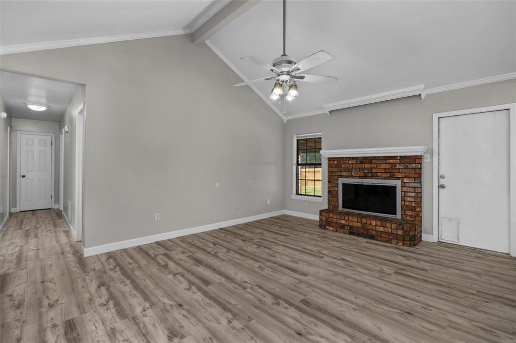 5226 Lauri Lane Property Photo 10