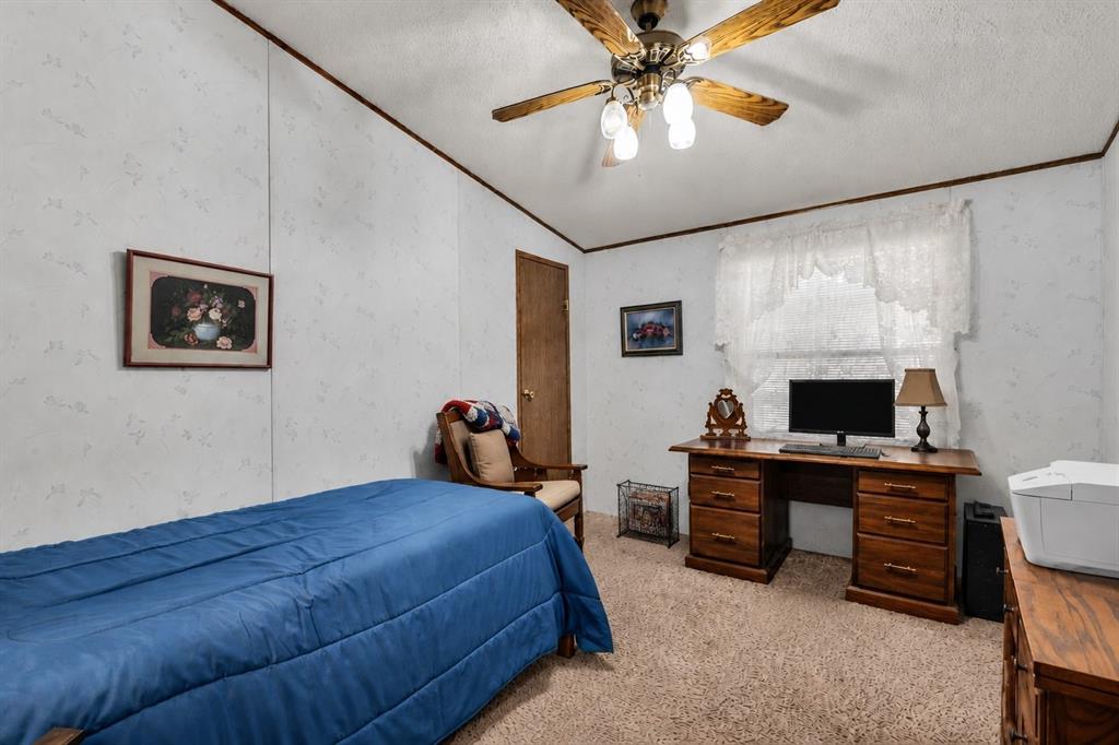 168 Hcr 2107 Property Photo 13