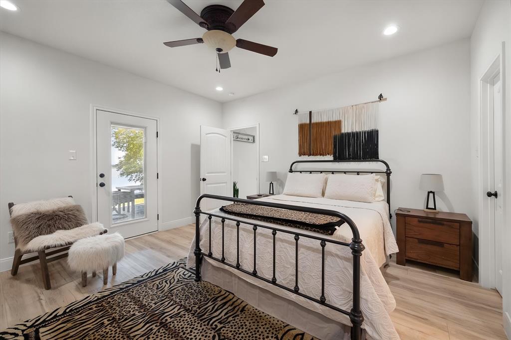 429 Meandering Way Property Photo 15