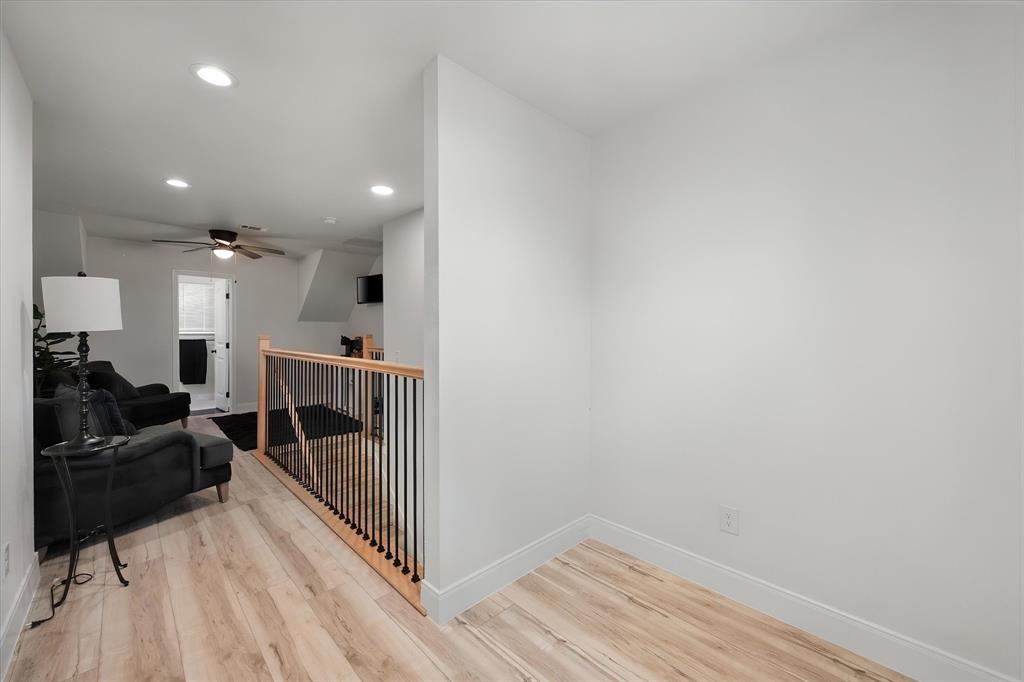 429 Meandering Way Property Photo 23
