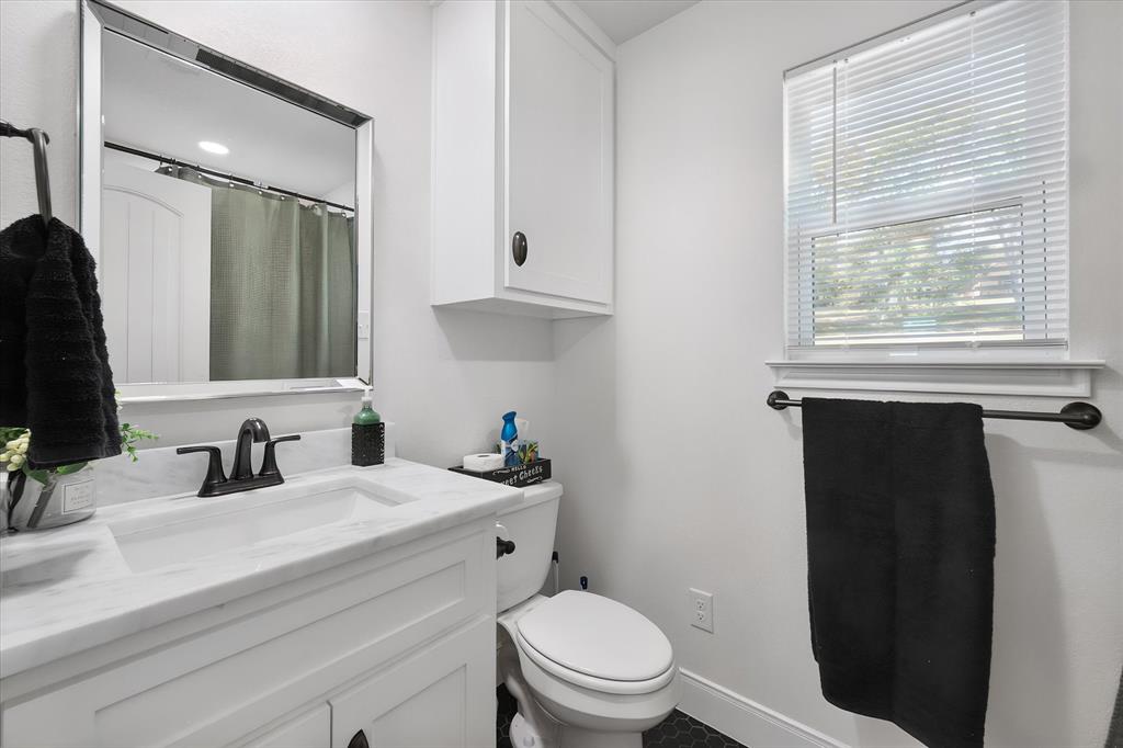 429 Meandering Way Property Photo 25