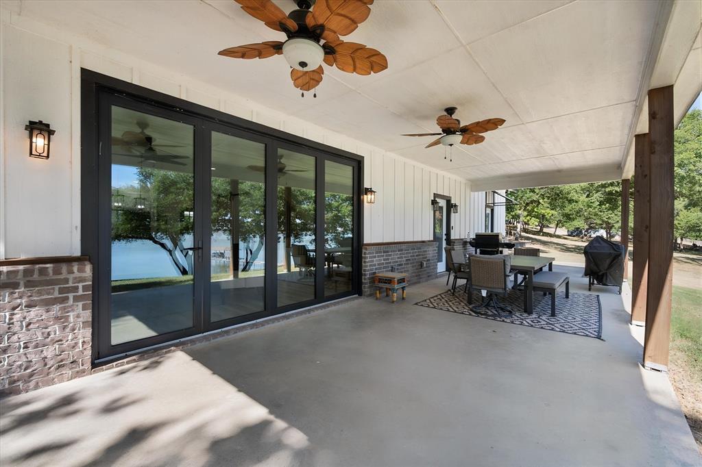 429 Meandering Way Property Photo 31