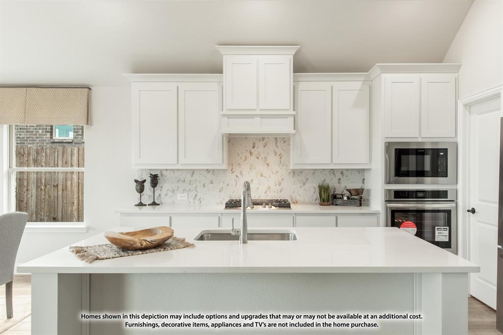 1012 Snowy Owl Drive Property Photo 13