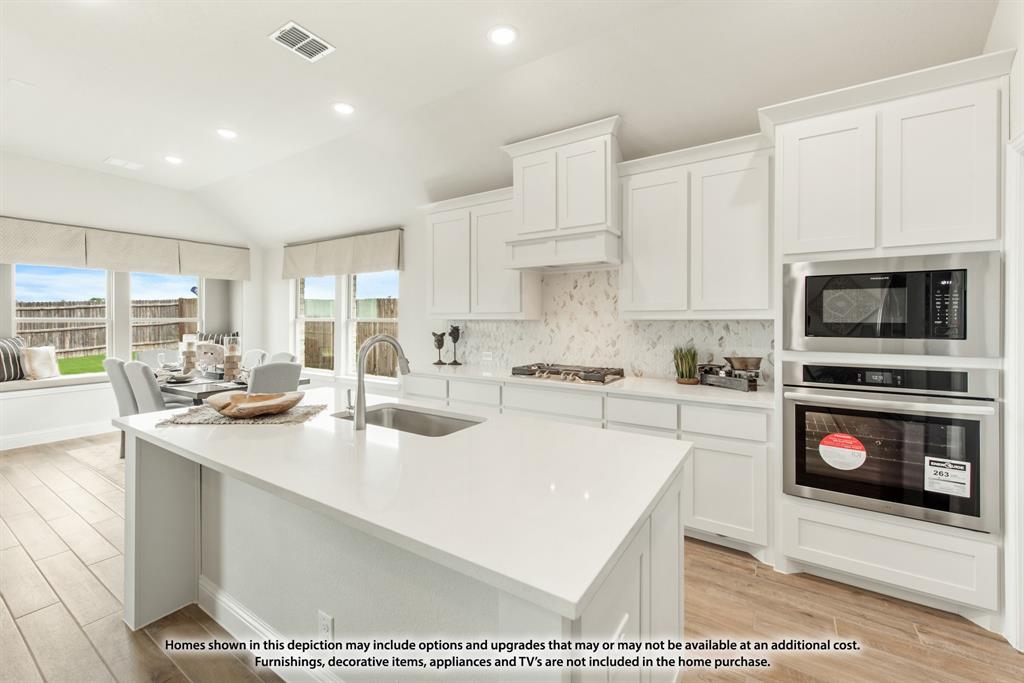 1012 Snowy Owl Drive Property Photo 14