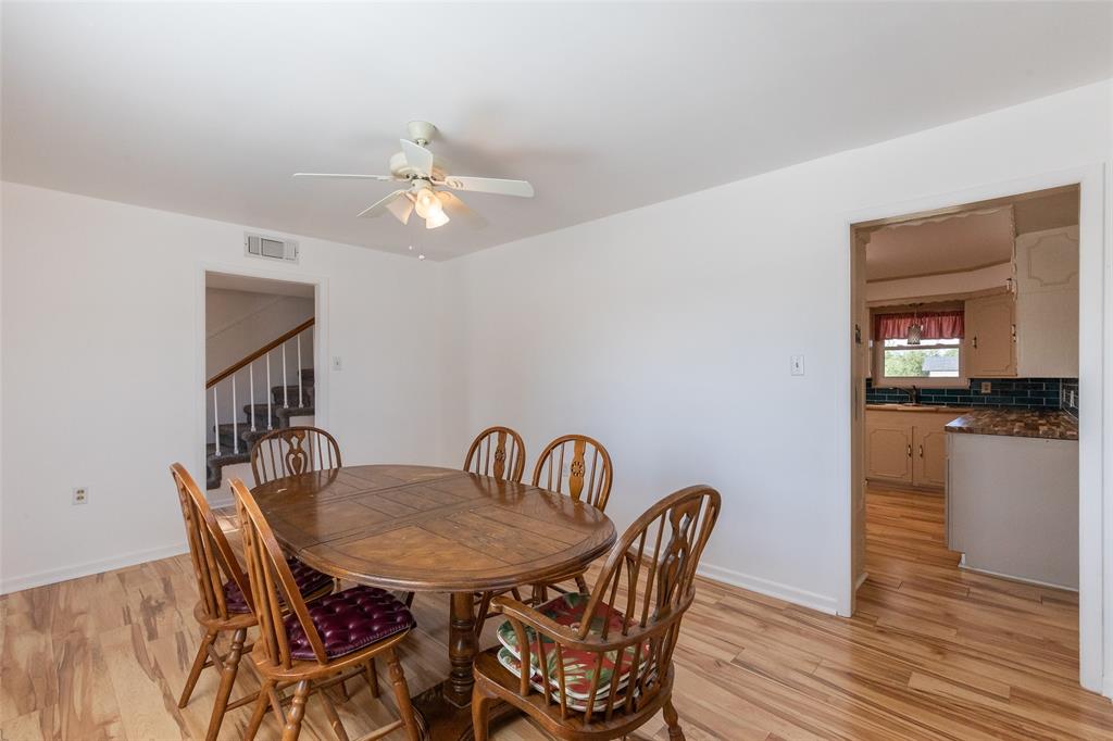 902 Avenue O Property Photo 17