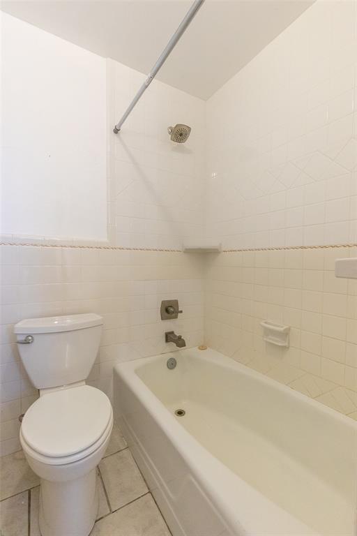 902 Avenue O Property Photo 23