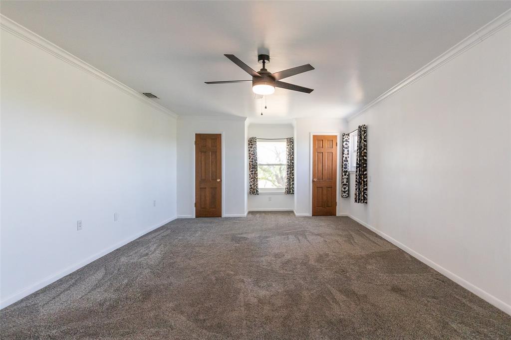902 Avenue O Property Photo 28