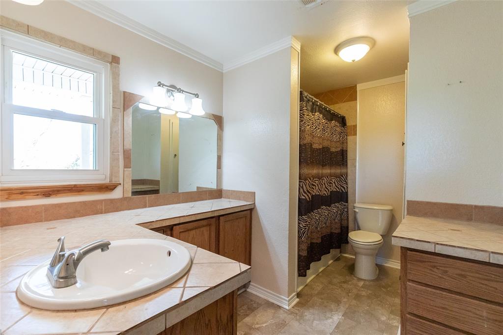 902 Avenue O Property Photo 30