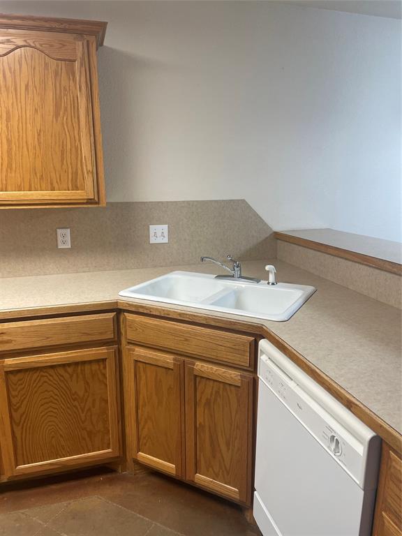 2449 Patriot Commons Road Property Photo 6