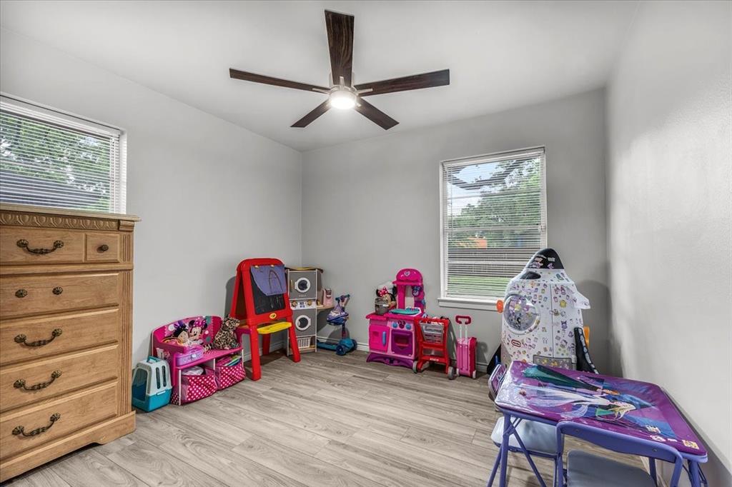 2244 Cambridge Drive Property Photo 24