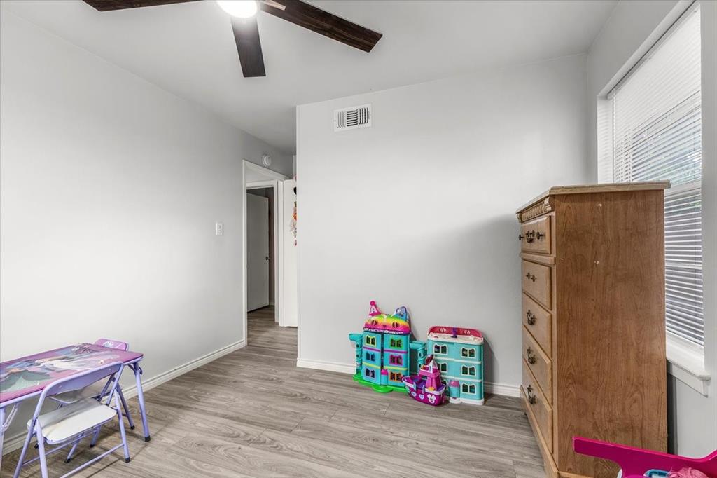 2244 Cambridge Drive Property Photo 25