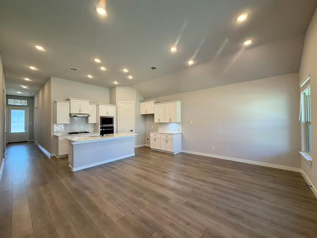 4008 Nightingale Street Property Photo 1