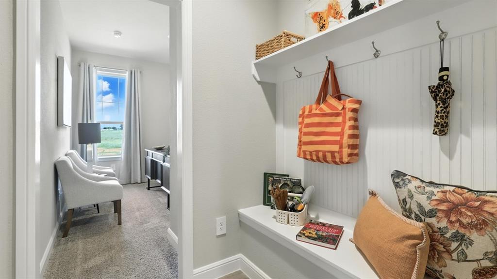 736 Soaring Hawk Drive Property Photo 20