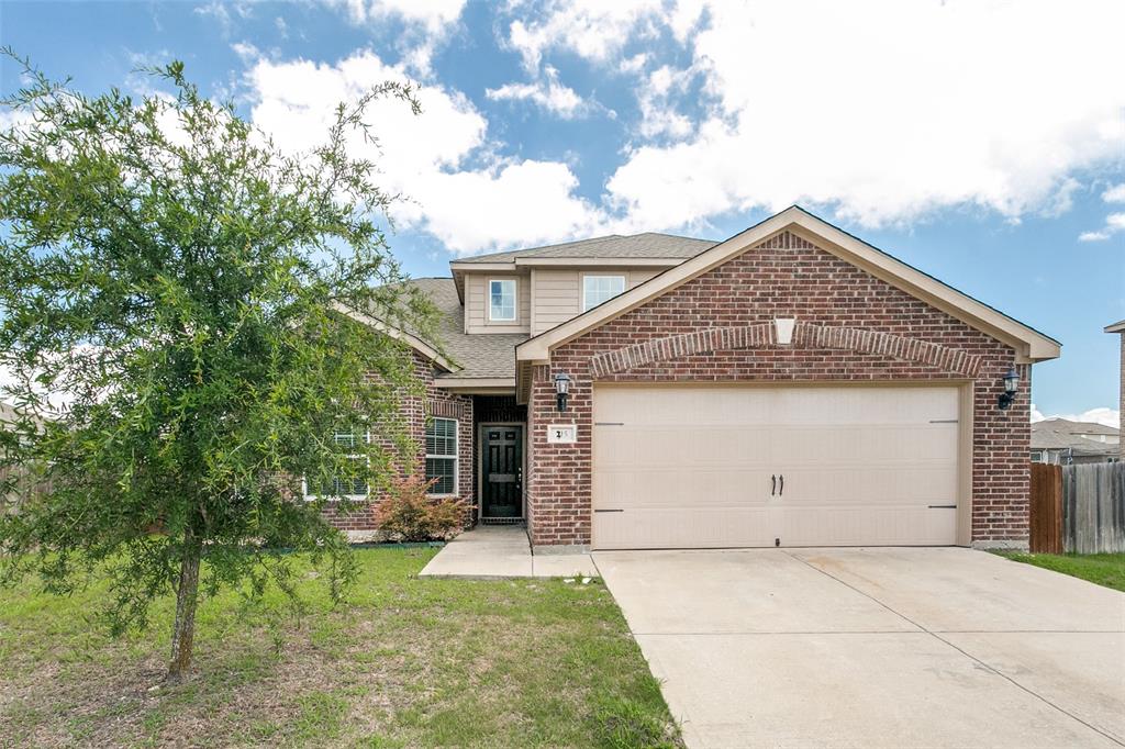 215 Silverleaf Drive Property Photo 4