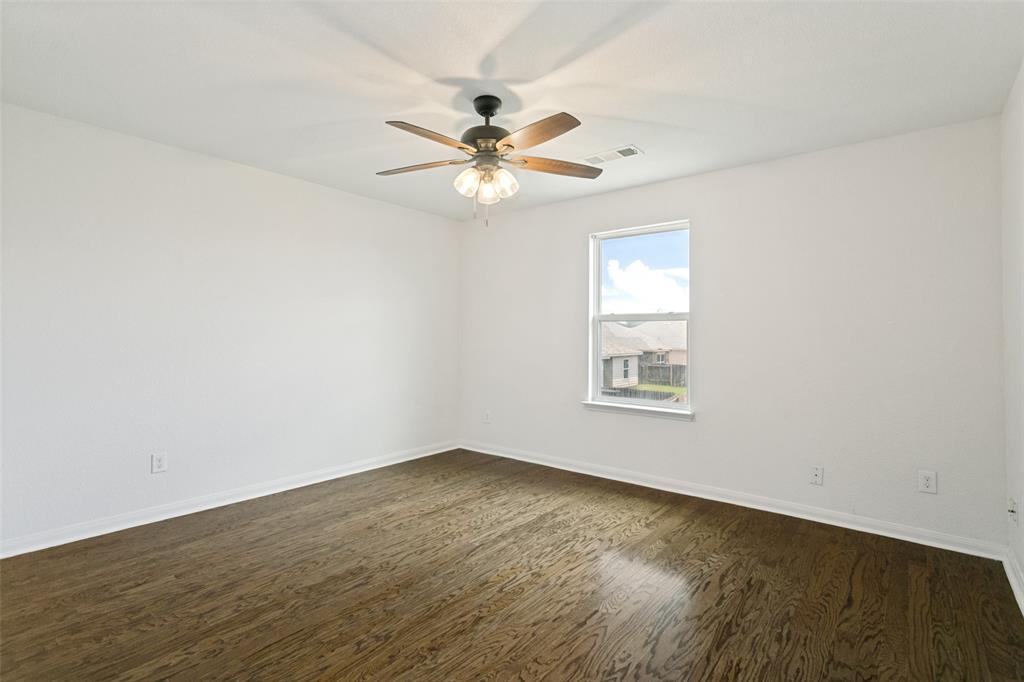 215 Silverleaf Drive Property Photo 19