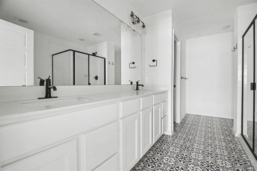 7057 Helena Hill Property Photo 8