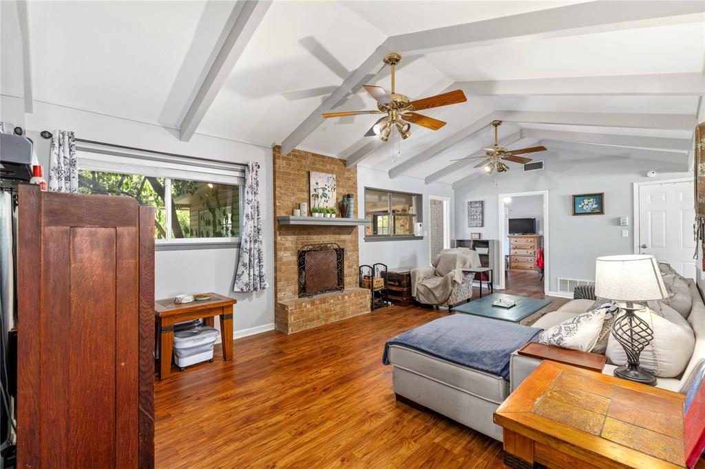 2107 16th Street Property Photo 14