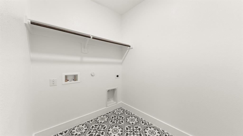 8544 Treeline Parkway Property Photo 28
