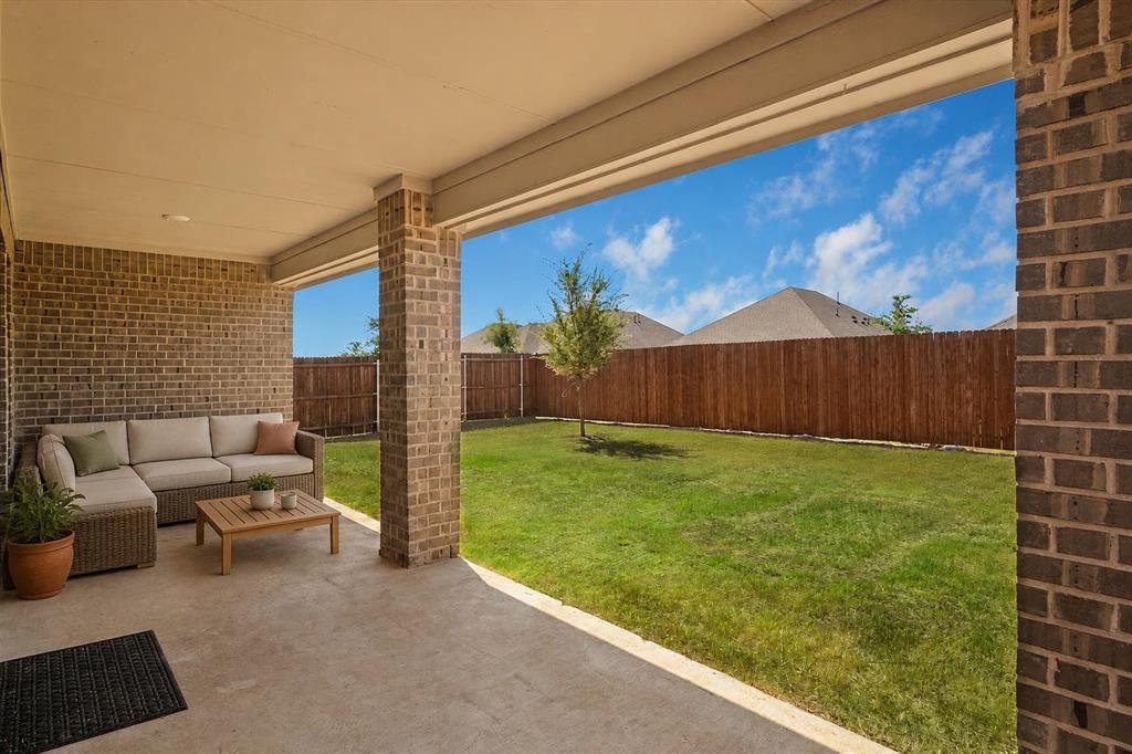 772 Soar Sky Way Property Photo 3